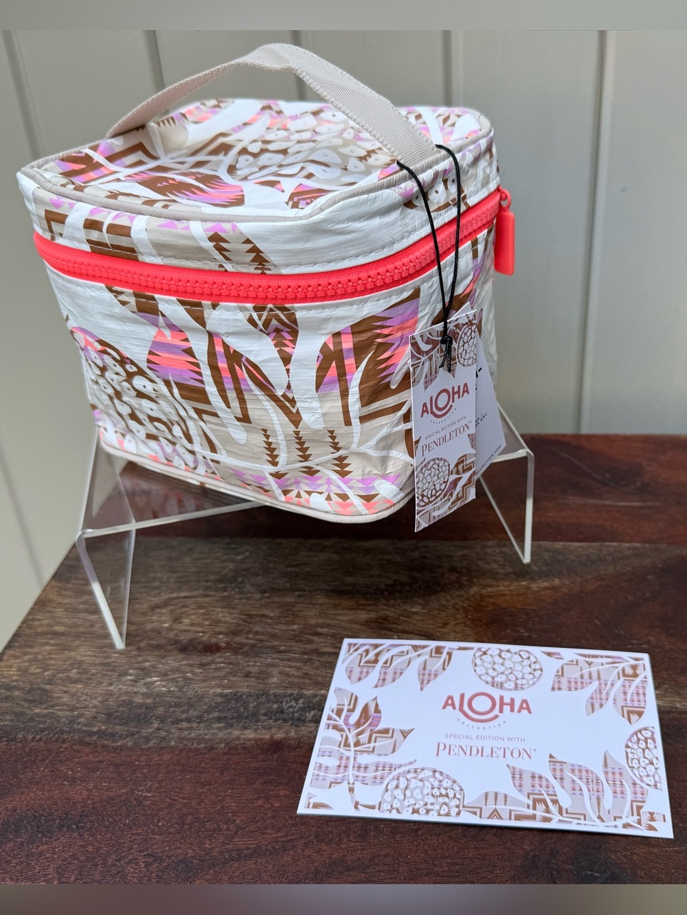 NWT Limited Sold Out Aloha Collection x Pendleton Cabin Crew Kit Holomua Harding